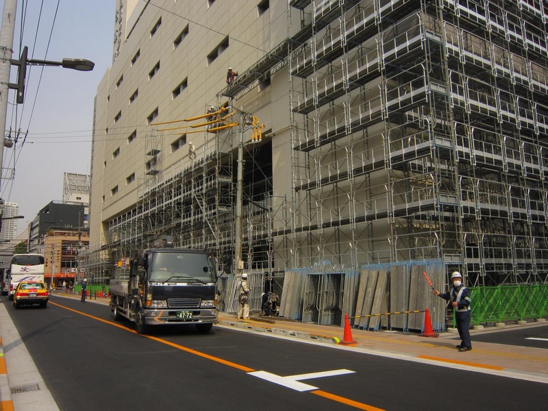 临湘日本三年建筑工